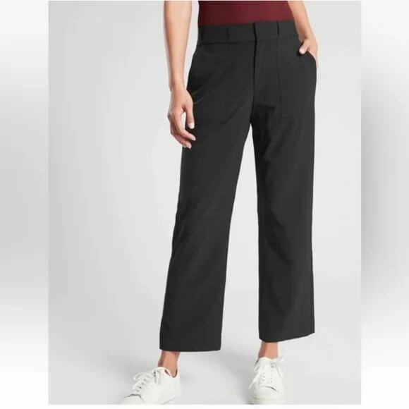 Athleta Tribeca Utility Crop Pants Featherweight Stretch Commute Travel Size 6 - Picture 1 of 9